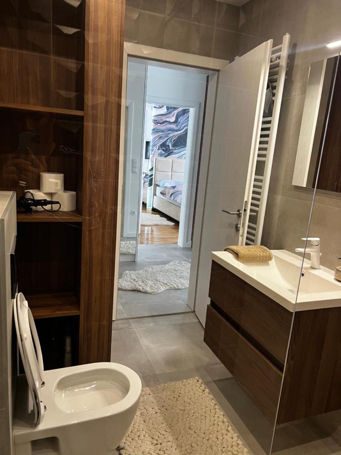 Apartman Exit Bijeljina Exterior foto